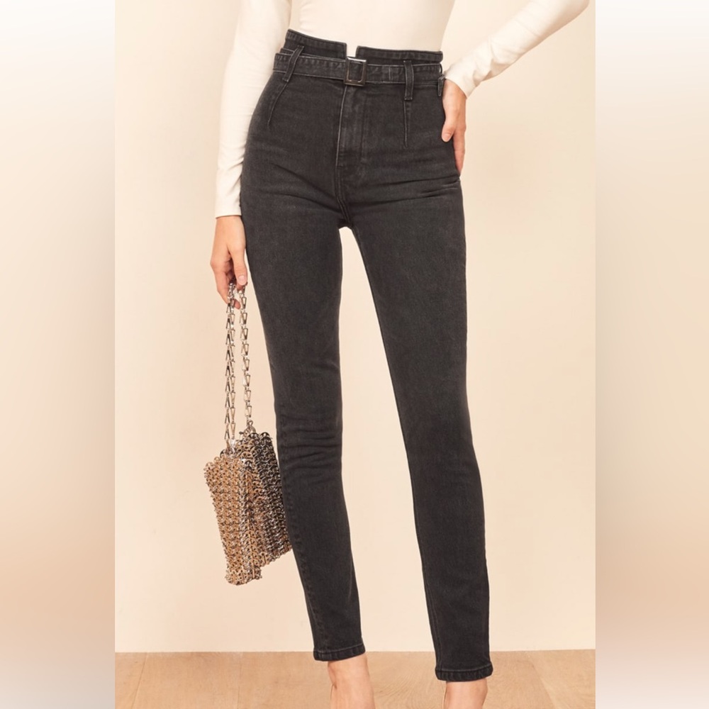 Reformation high waited belted black jeans size 25
